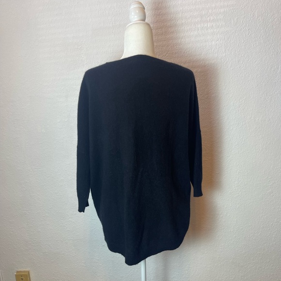 SOLD - Picture 3 of 8